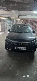 Honda Amaze 2023 Petrol 21000 Km Driven