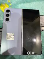 Samsung fold 5 12/512 GB