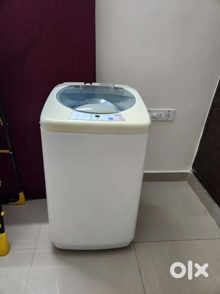 Selling 7kg Top Load Haier Washing Machine