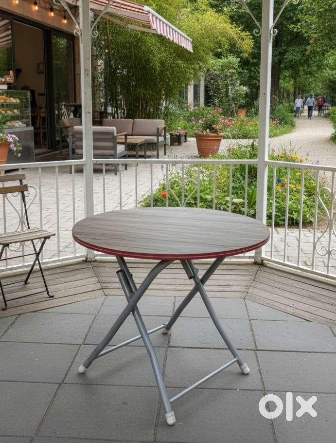 Tea Table / Coffee Table Foldable