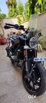 Husqvarna svartpilen 250