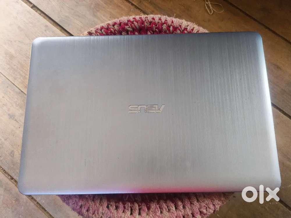Selling my laptop