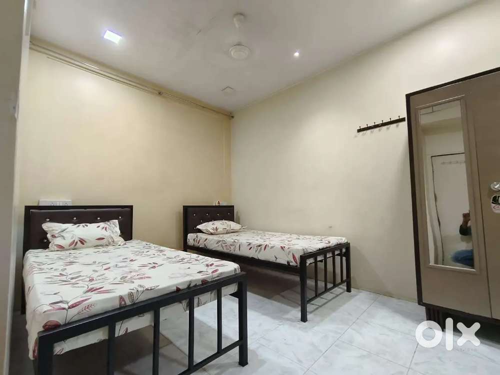 In KANJURMARG Fully furnished luxury PG, prime area, no brokerage