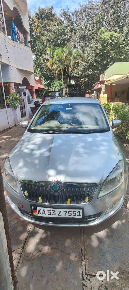 Skoda Rapid 1.6 Elegance TDI 2012 model