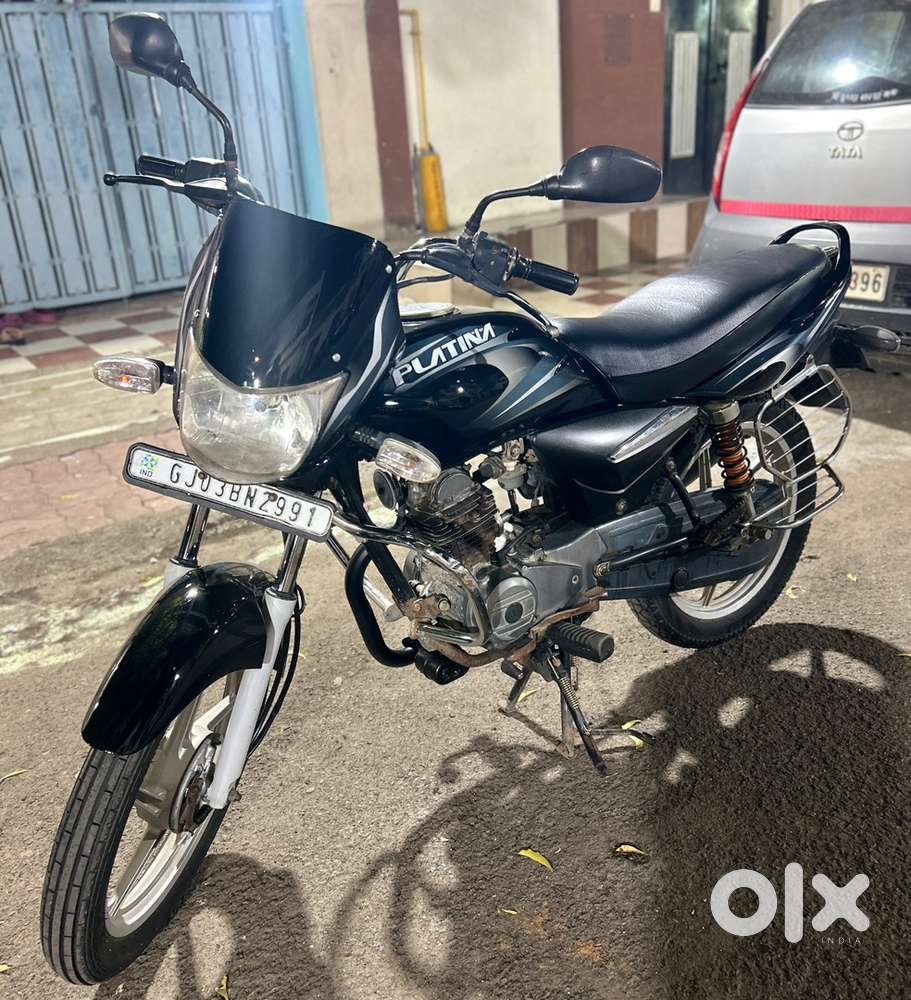 BAJAJ PLATINA 100 SHOWROOM CONDITION