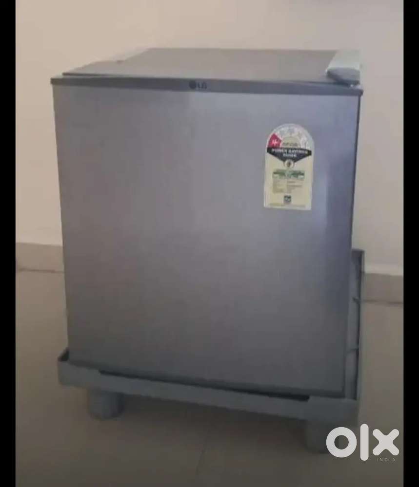 LG Mini Fridge 45 litres