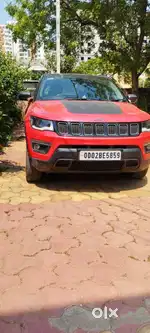 Trailhawk 4×4, automatic