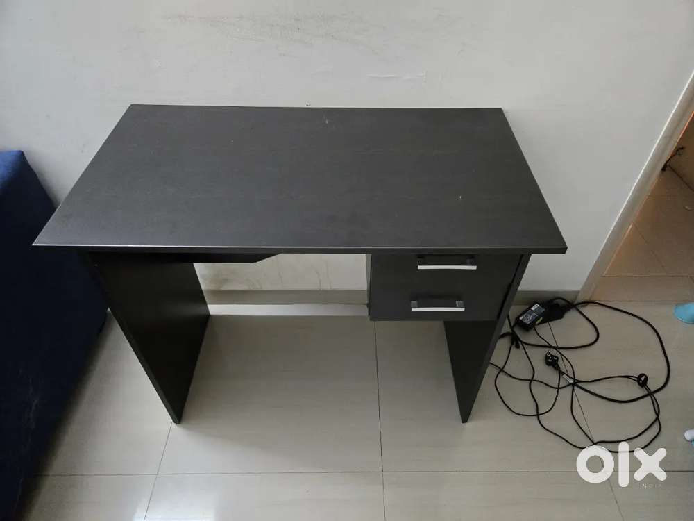 Study table and chair