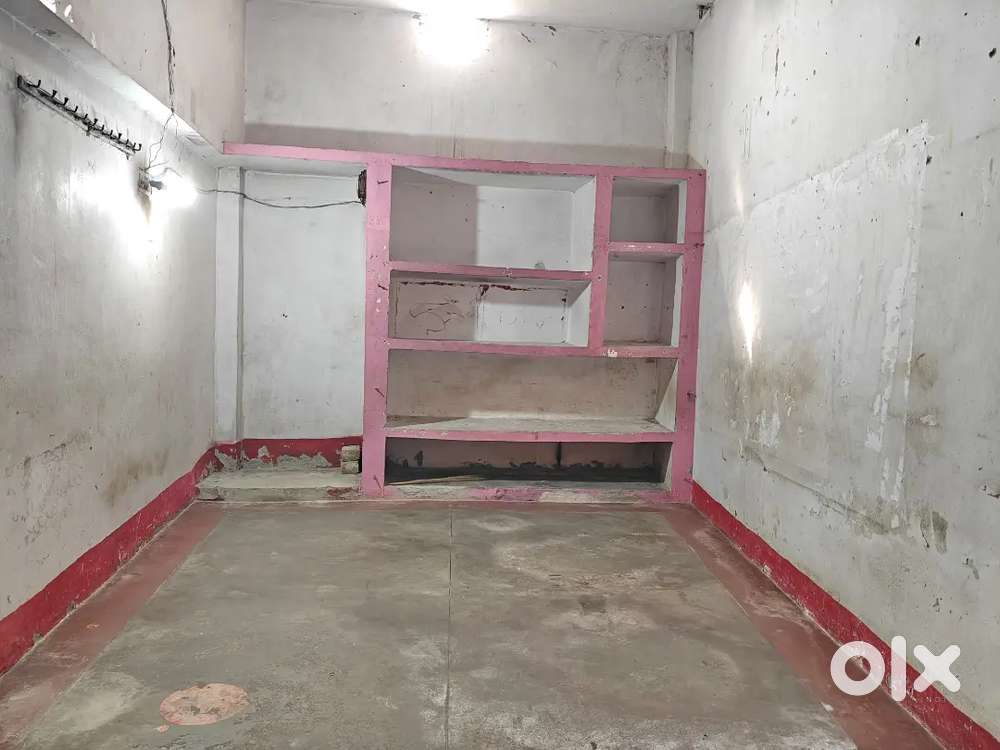 Good for Married Couples and Bachelors