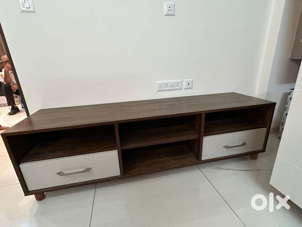 Wakefit TV Unit moveout sale