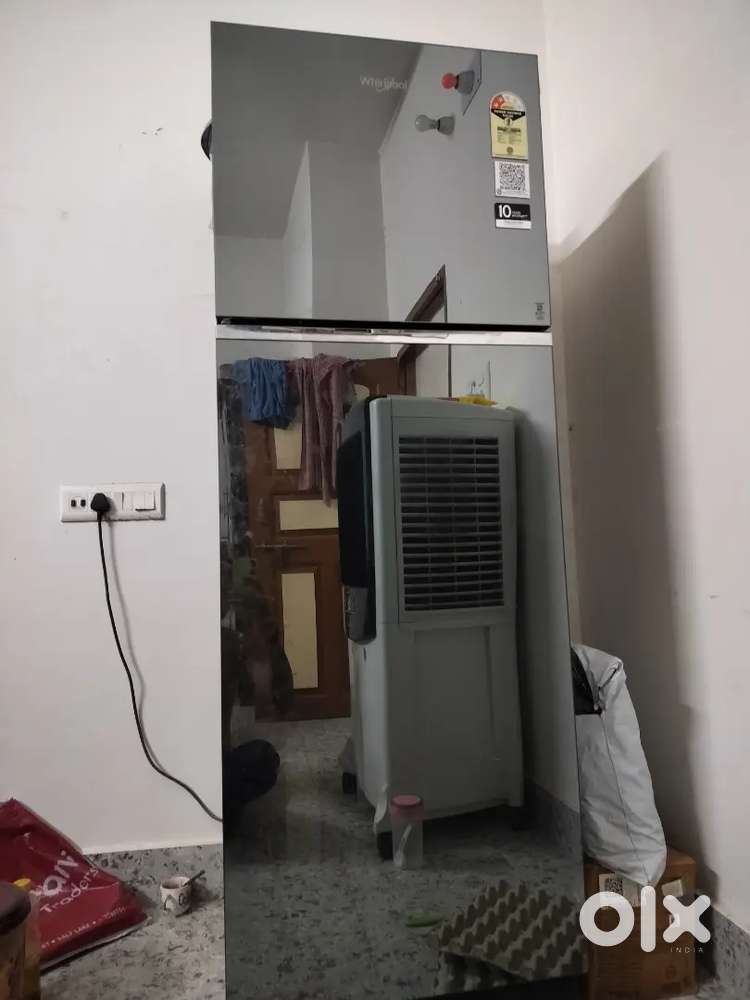 Whirlpool double door refrigerator...