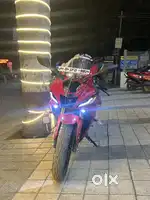 Yamaha r15 v4 on excellent condition