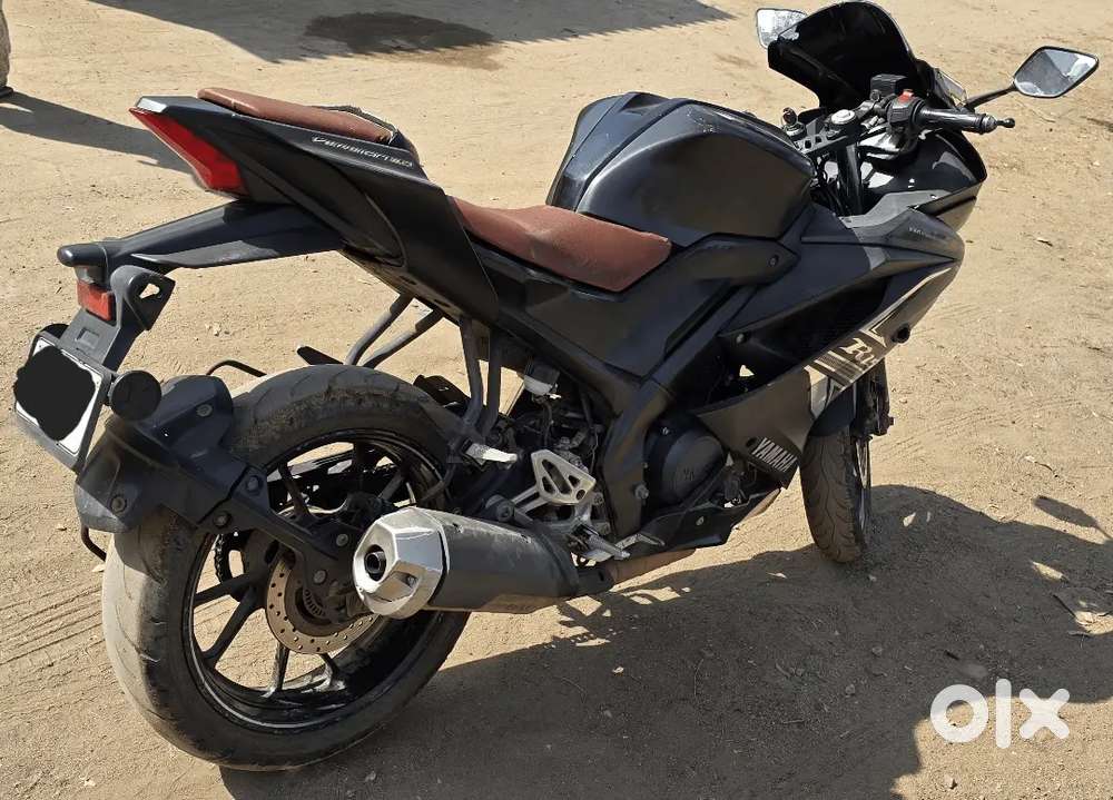 Yamaha R15 v3
