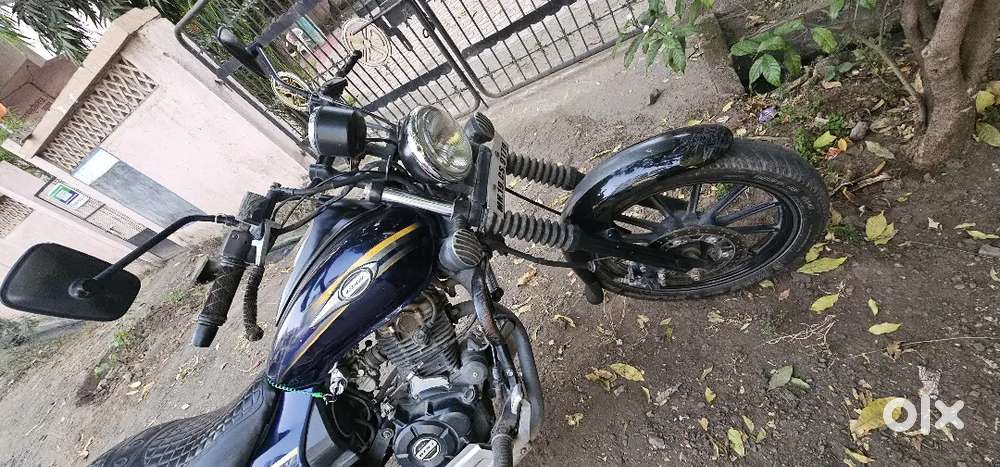 मेरी बेस्ट बाईक बेचना है ज्यादा युज नाही किया है।