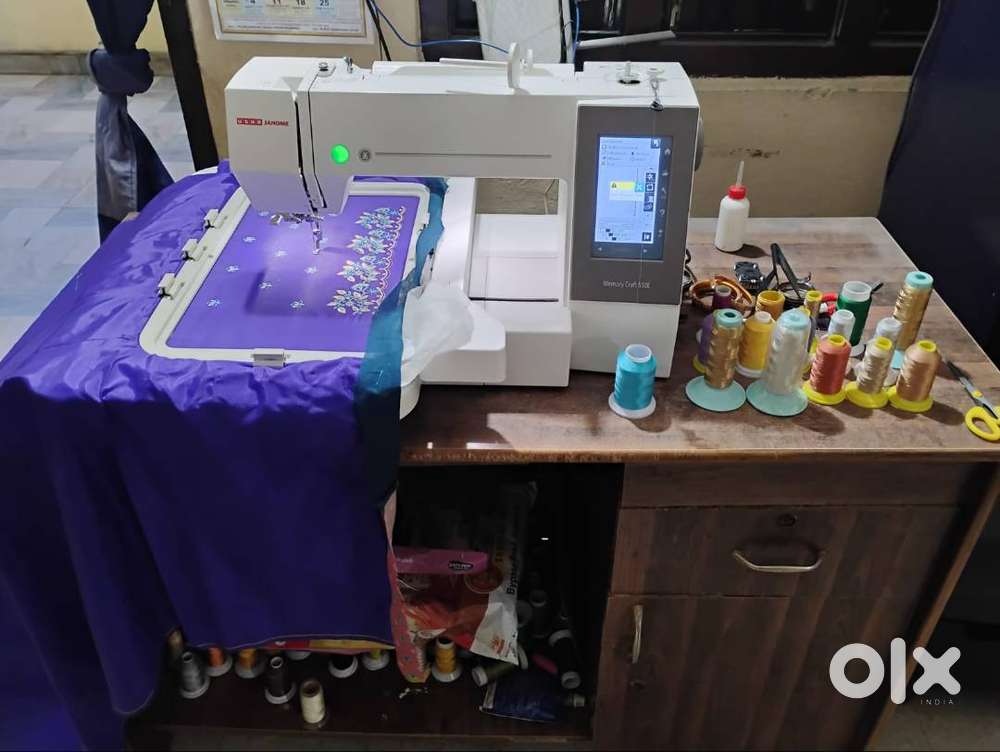 Usha janome 550E computer embroidery machine