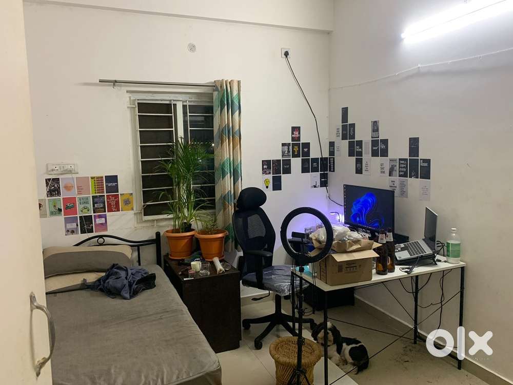 Flatmate Wanted – 1BHK Available in a 2BHK Apartment