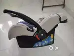 BABY CAR SEAT
