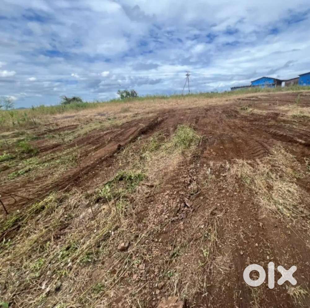 A excellent location, as Padgha ( Bhiwandi) at Mum-Nas High