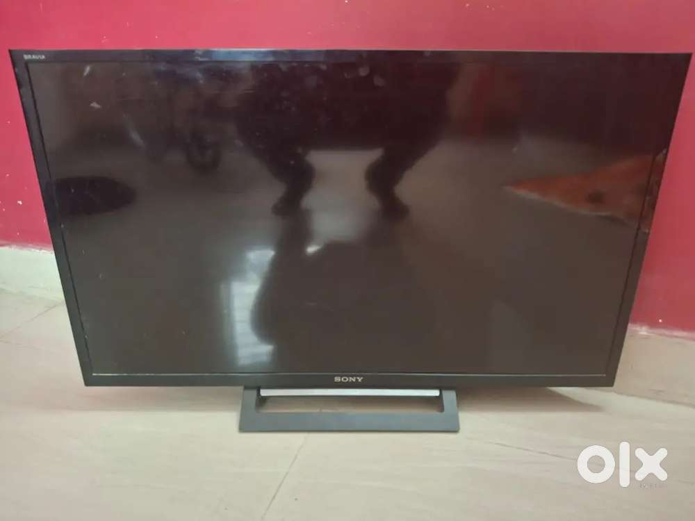 Sony TV 32 inches