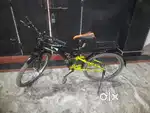 Brand hero cycle mast
