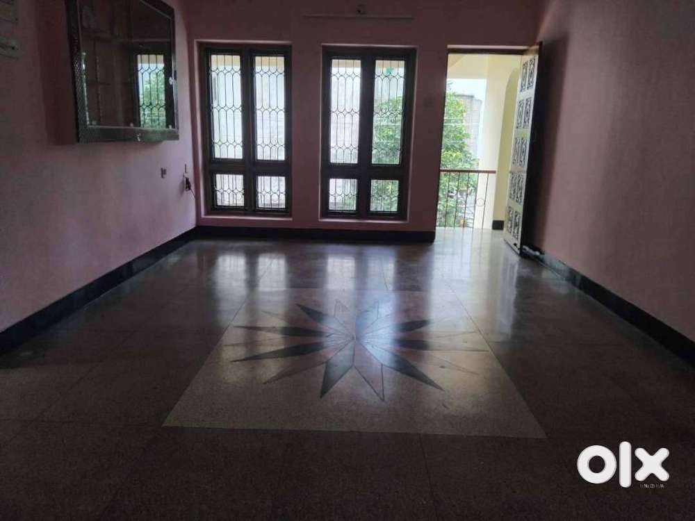 2BHK first floor for rent in Karamana