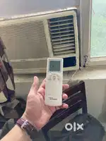 Hitachi 1.5 ton Ac and bed