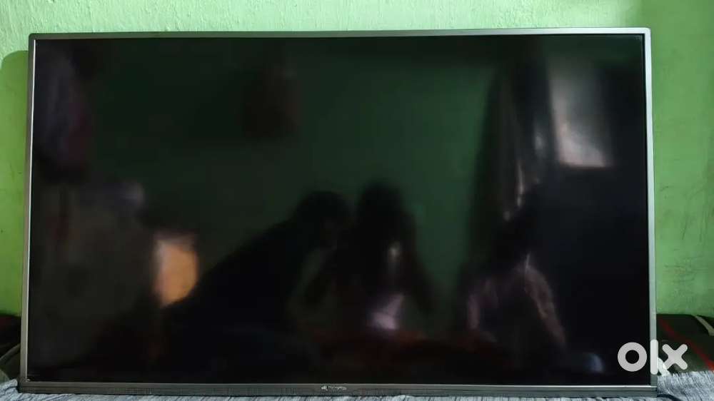 Micromax Canvas 123 cm(50 inch) full HD smart tv modal Canvas-s