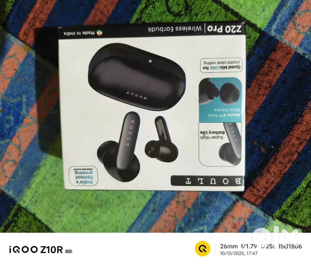 Boult earbuds Z20pro