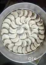 2 log chahiye momos k cart k liye