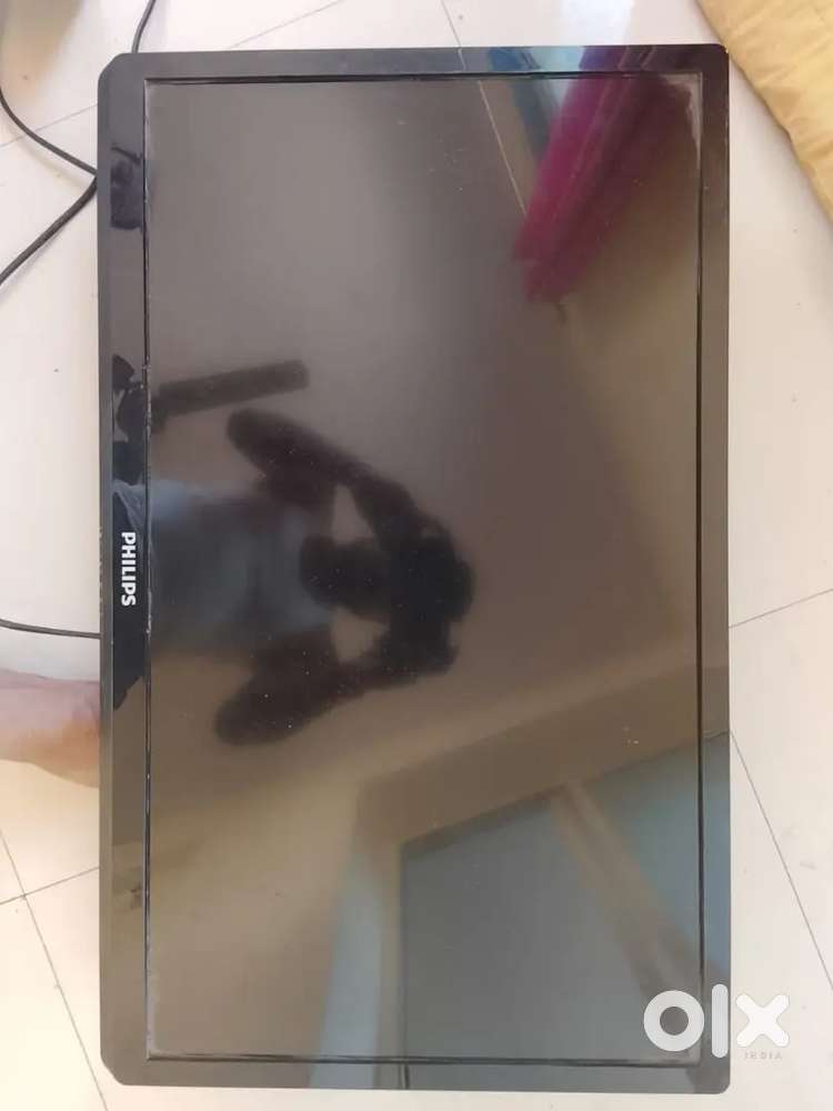 32 inches Philips TV
