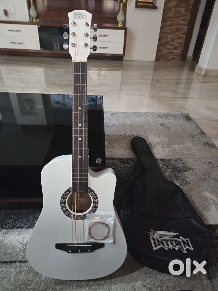 I want to sell my guitar I brought it before 2 months
