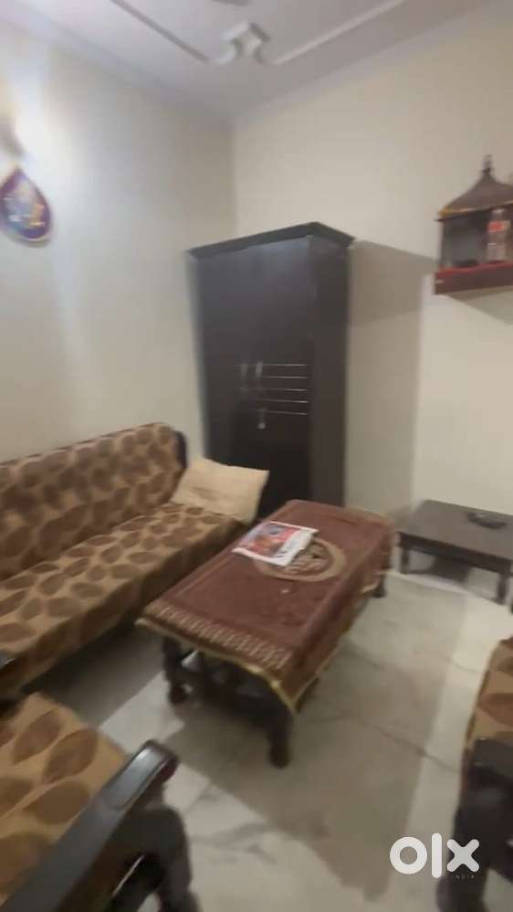 Fully furnished 2 bhk for Girls with AC