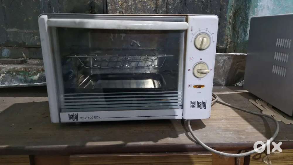 Bajaj oven