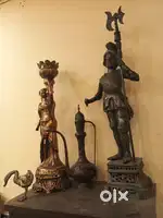Many old model murti