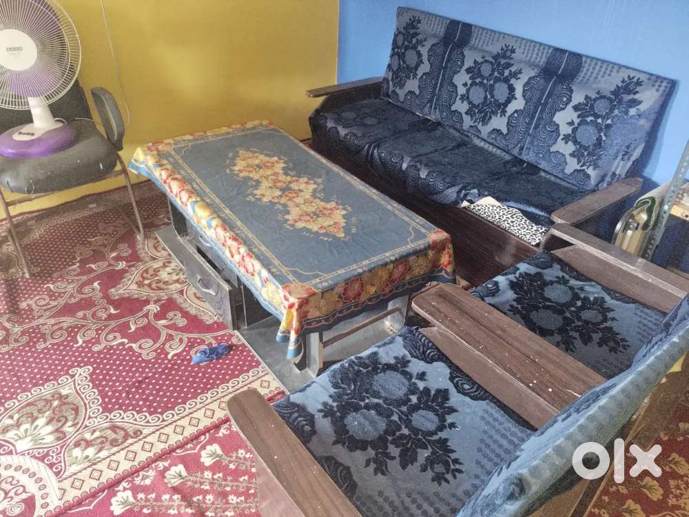 5 Seater Sethi Sofa Set With Table