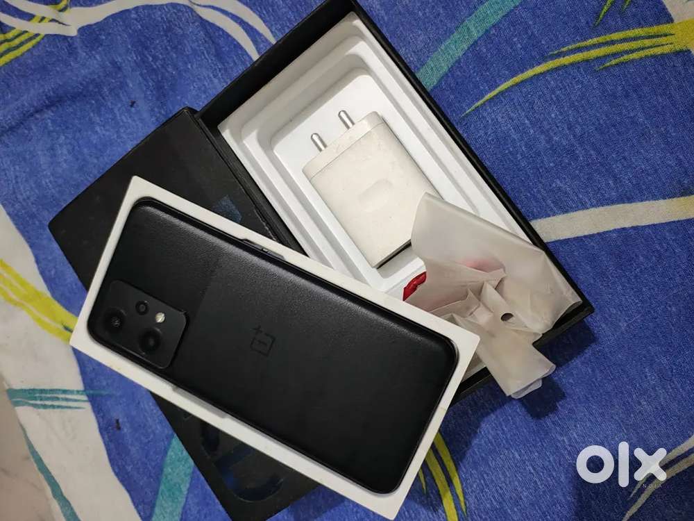 OnePlus Nord ce2 light 5g (6/128)