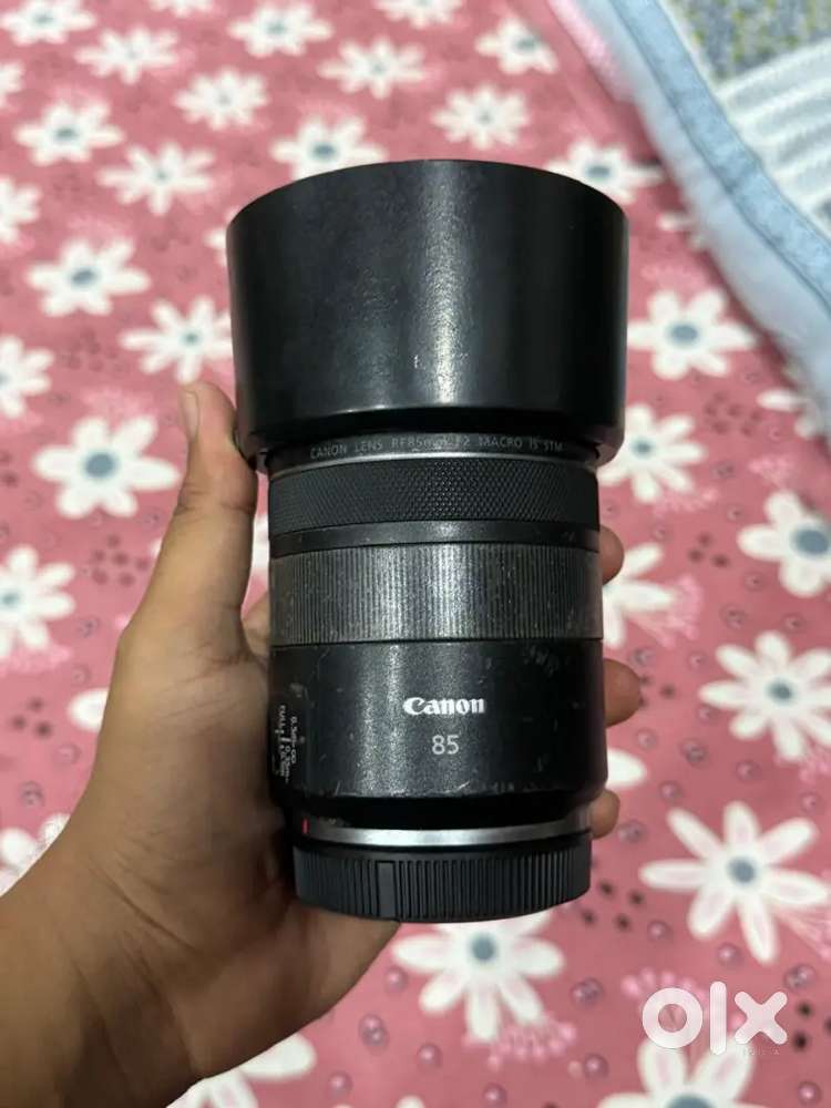 Canon rf 85mm lens