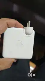 Apple macbook type c chargers available