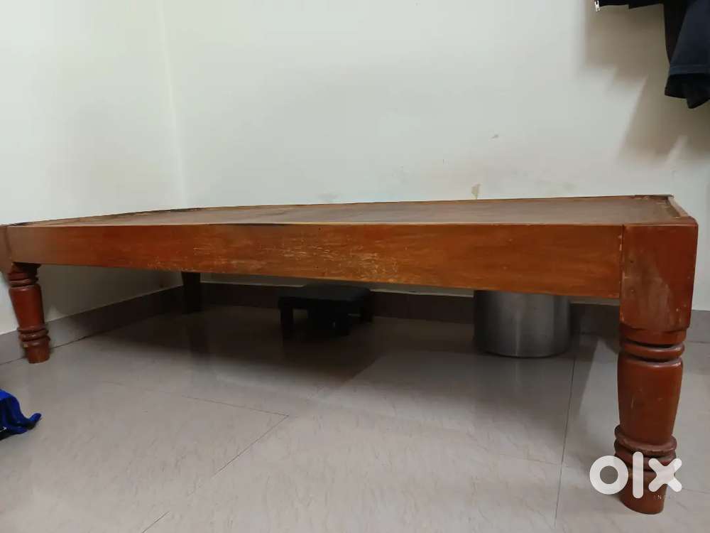 Wooden Cot