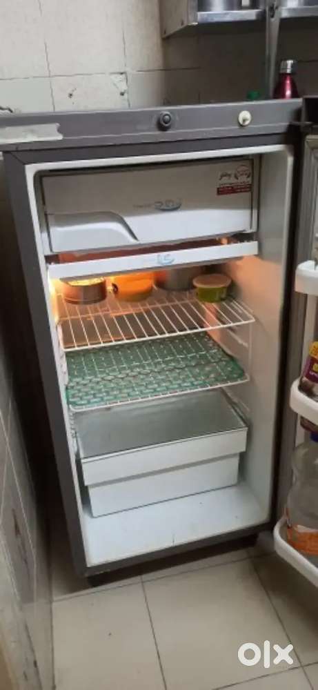 GODREJ REFRIGERATOR
