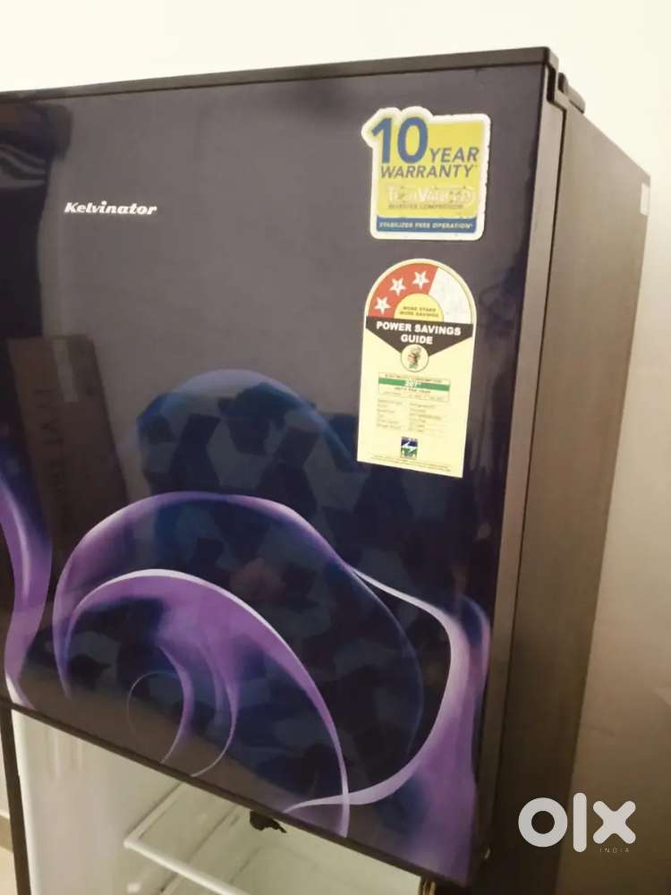 Selling my kelvinator refrigerator 272 litre double door leather mate