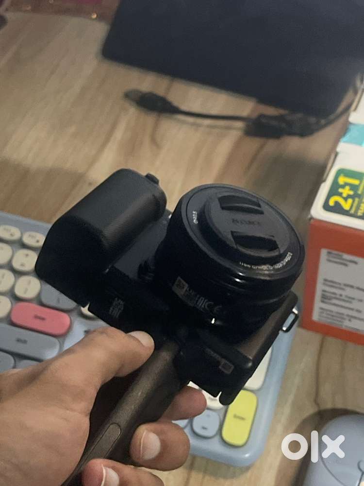 Sony ZV-E10 with Lens (Just 2 days old)