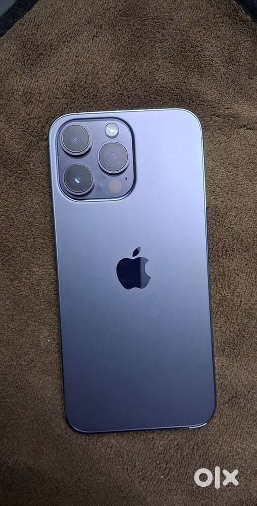 Iphone 14 Pro Max 256 GB  Bet you can’t find a scratch