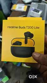 Realmi bus T 200