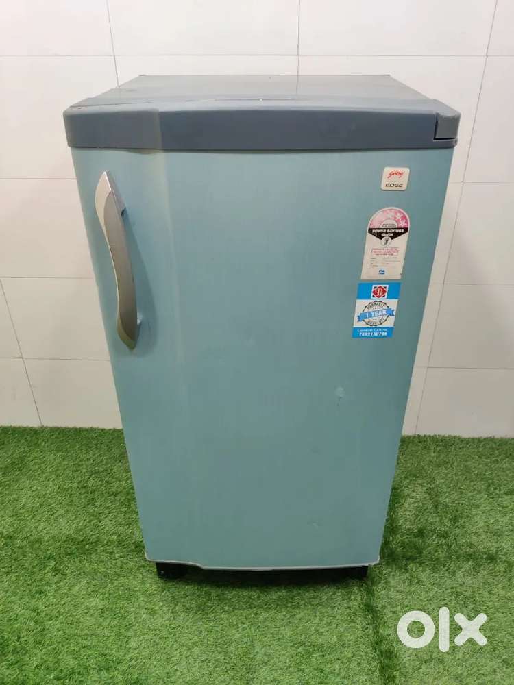 -* Vest less used sky blue shine 191 leters with free home delivery &l