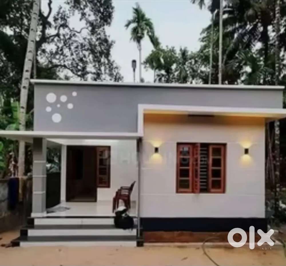 Pathamuttom Eng College 3 BHK 33 lakh