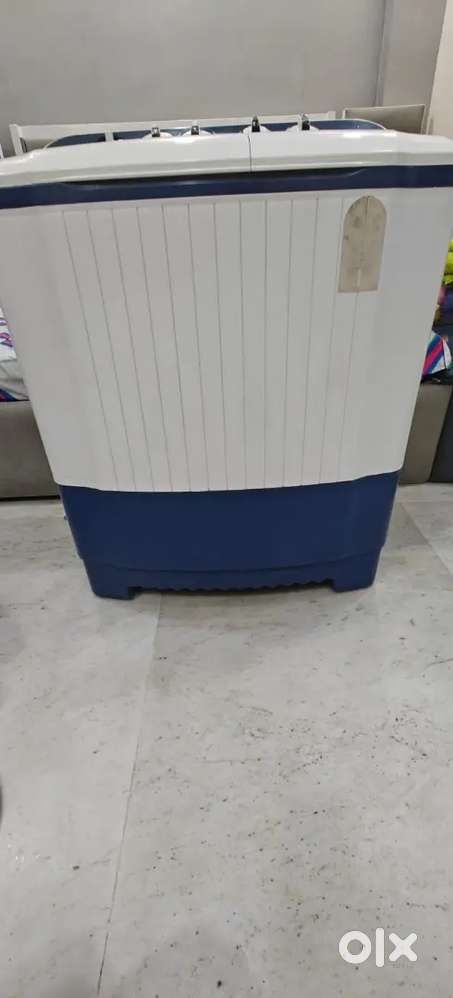 Semi automatic washing machine LG 7kg make 2022