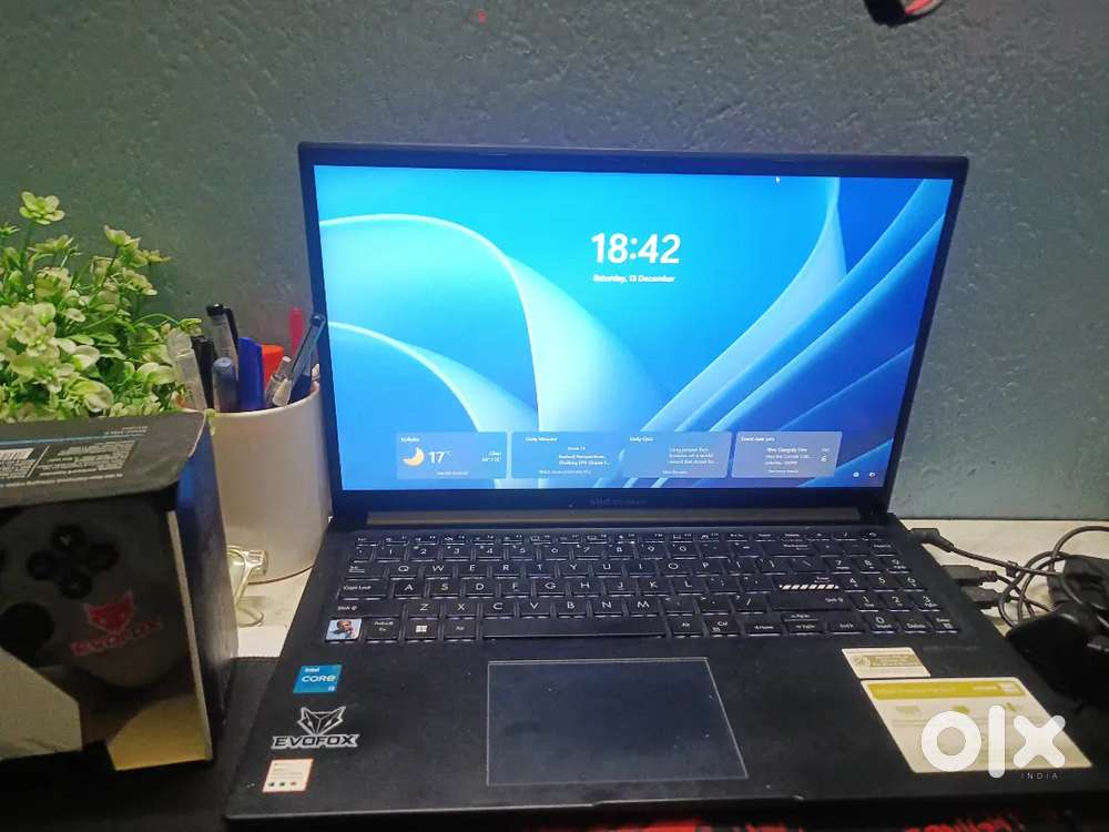 Laptop and all accessories set