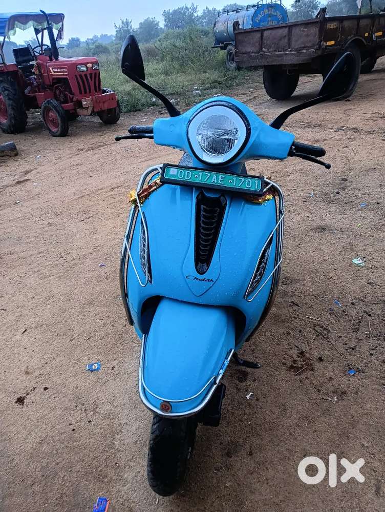 New scooty pese dikkat hai isliye shell kar raha hun