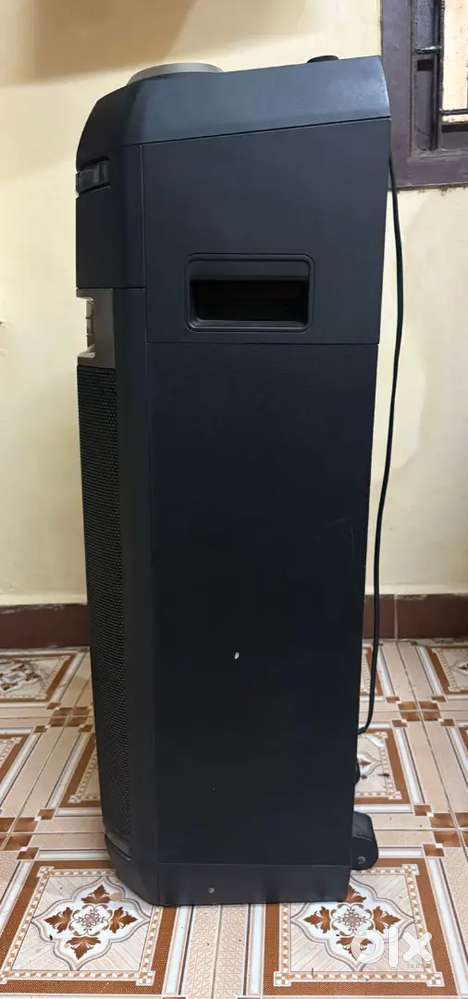 LG Bluetooth speaker with DJ option